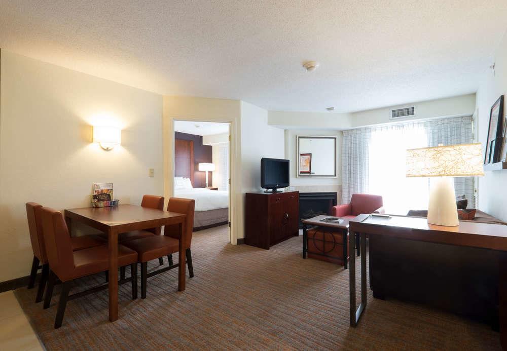 Residence Inn Columbus Worthington Exteriör bild