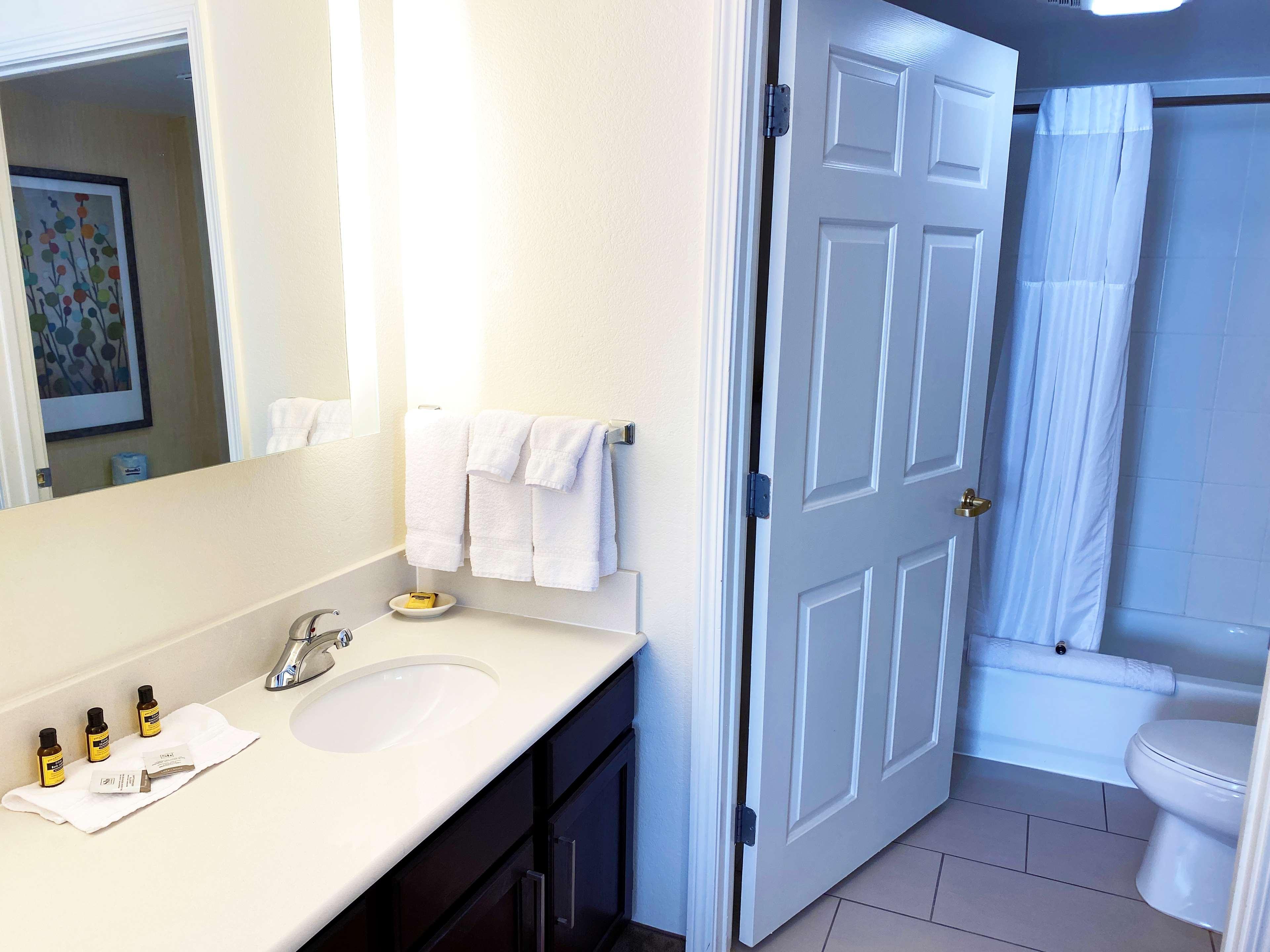 Residence Inn Columbus Worthington Exteriör bild